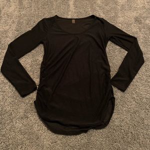 Featherweight Cut and Run Maternity Pullover Small